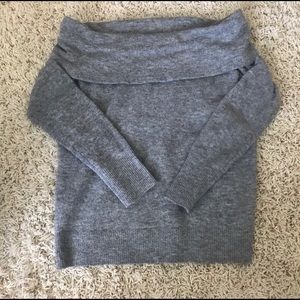 Gray off the shoulder sweater Abercrombie size M